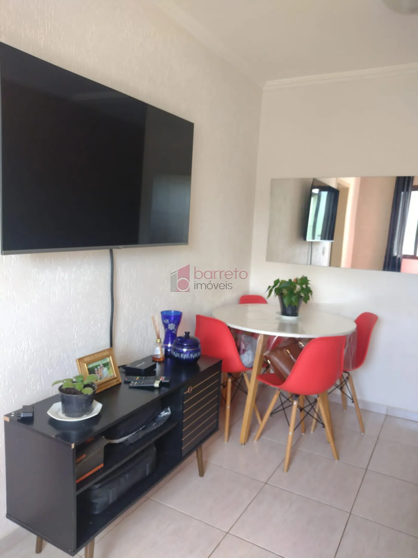 Comprar Apartamento / Padrão em Jundiaí R$ 235.000,00 - Foto 3