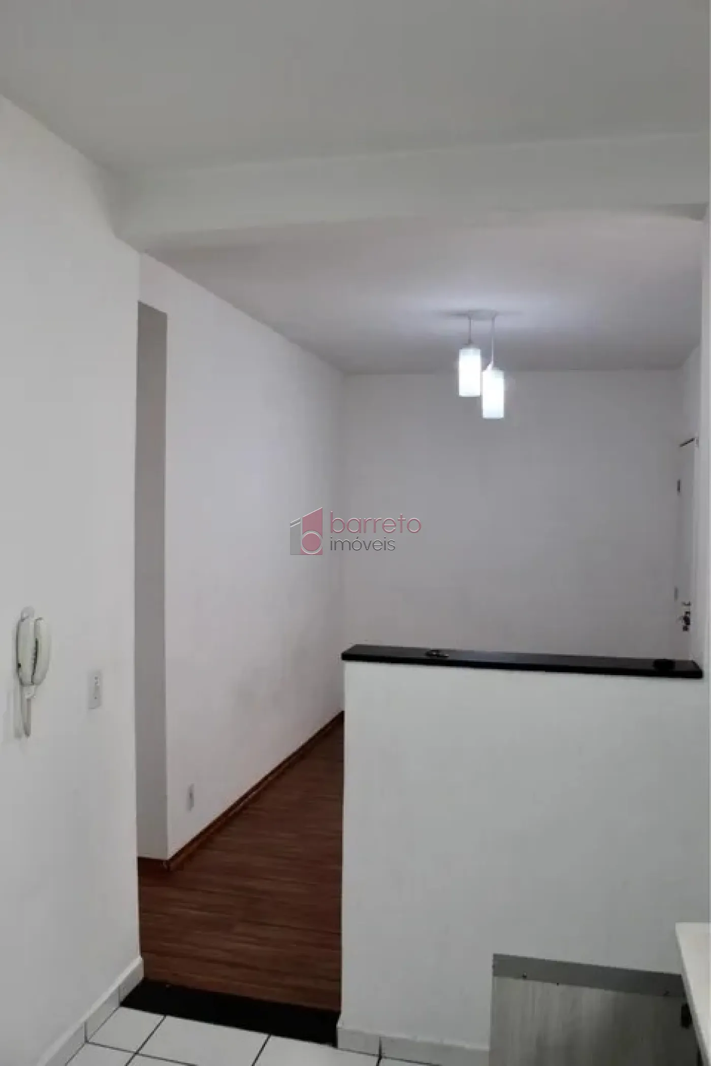 Comprar Apartamento / Padrão em Jundiaí R$ 250.000,00 - Foto 3