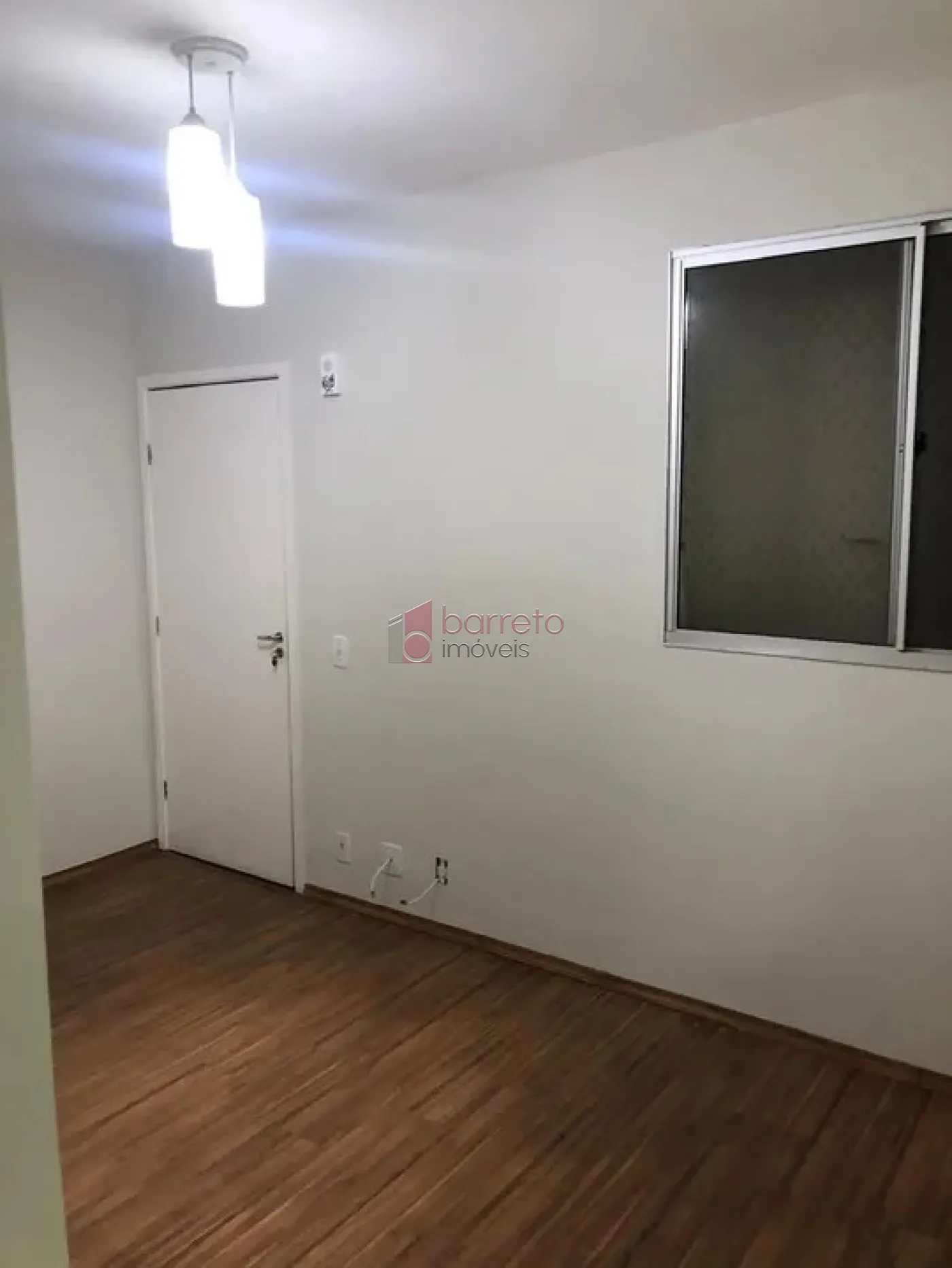 Comprar Apartamento / Padrão em Jundiaí R$ 250.000,00 - Foto 1