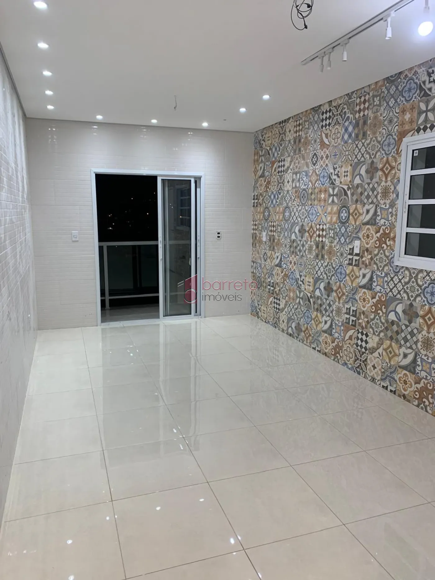 Comprar Casa / Sobrado em Jundiaí R$ 820.000,00 - Foto 2