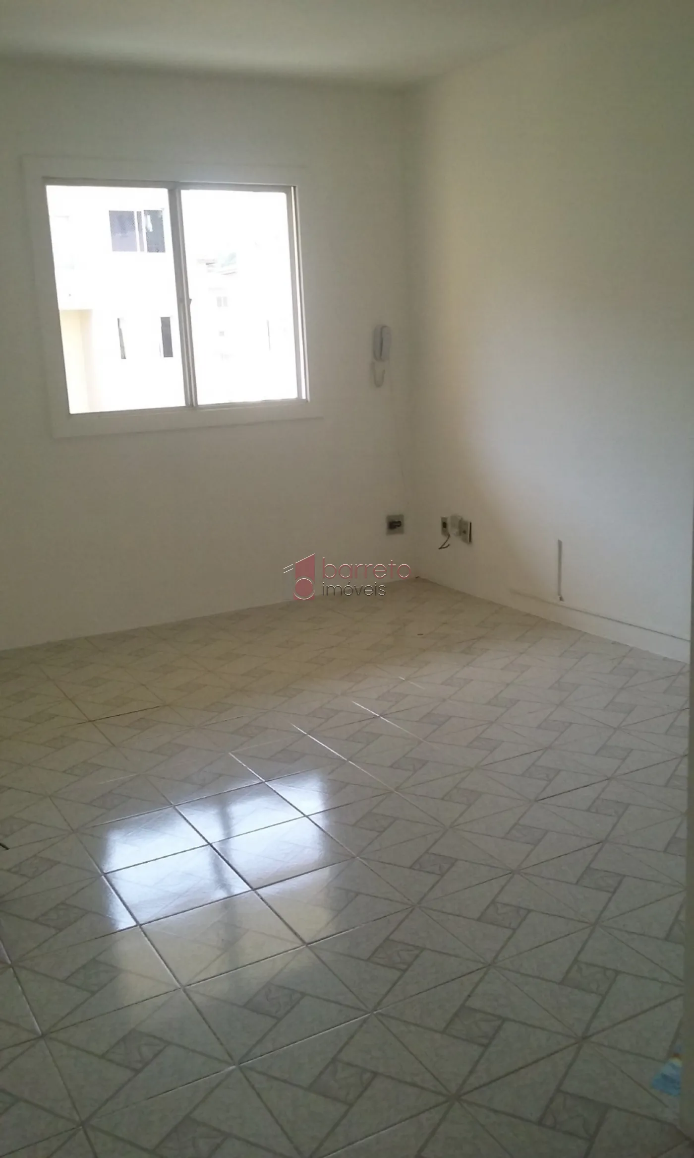 Alugar Apartamento / Padrão em Jundiaí R$ 1.500,00 - Foto 1