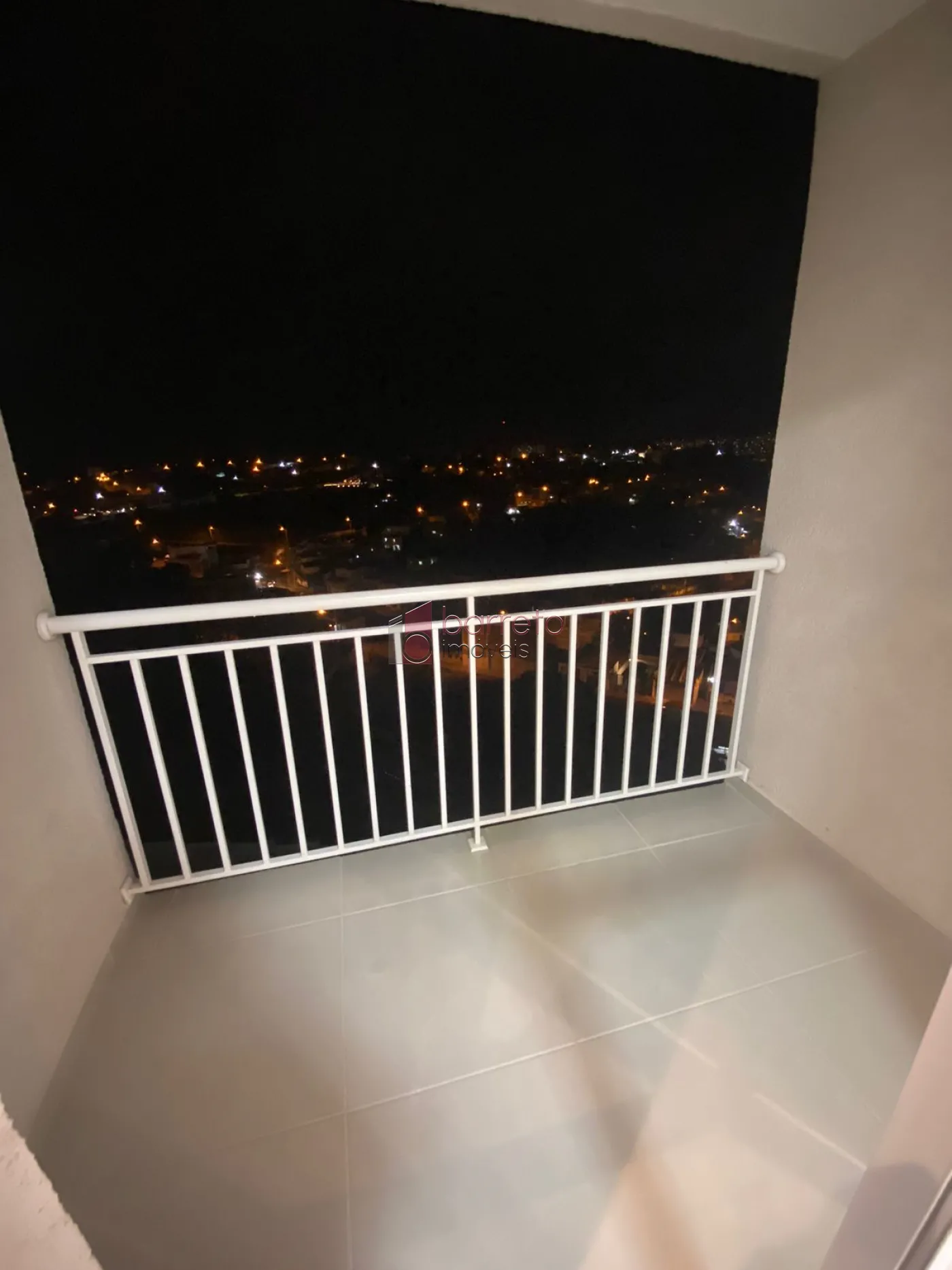 Comprar Apartamento / Padrão em Jundiaí R$ 370.000,00 - Foto 2