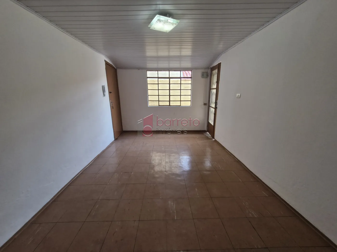 Alugar Casa / Padrão em Jundiaí R$ 2.100,00 - Foto 1