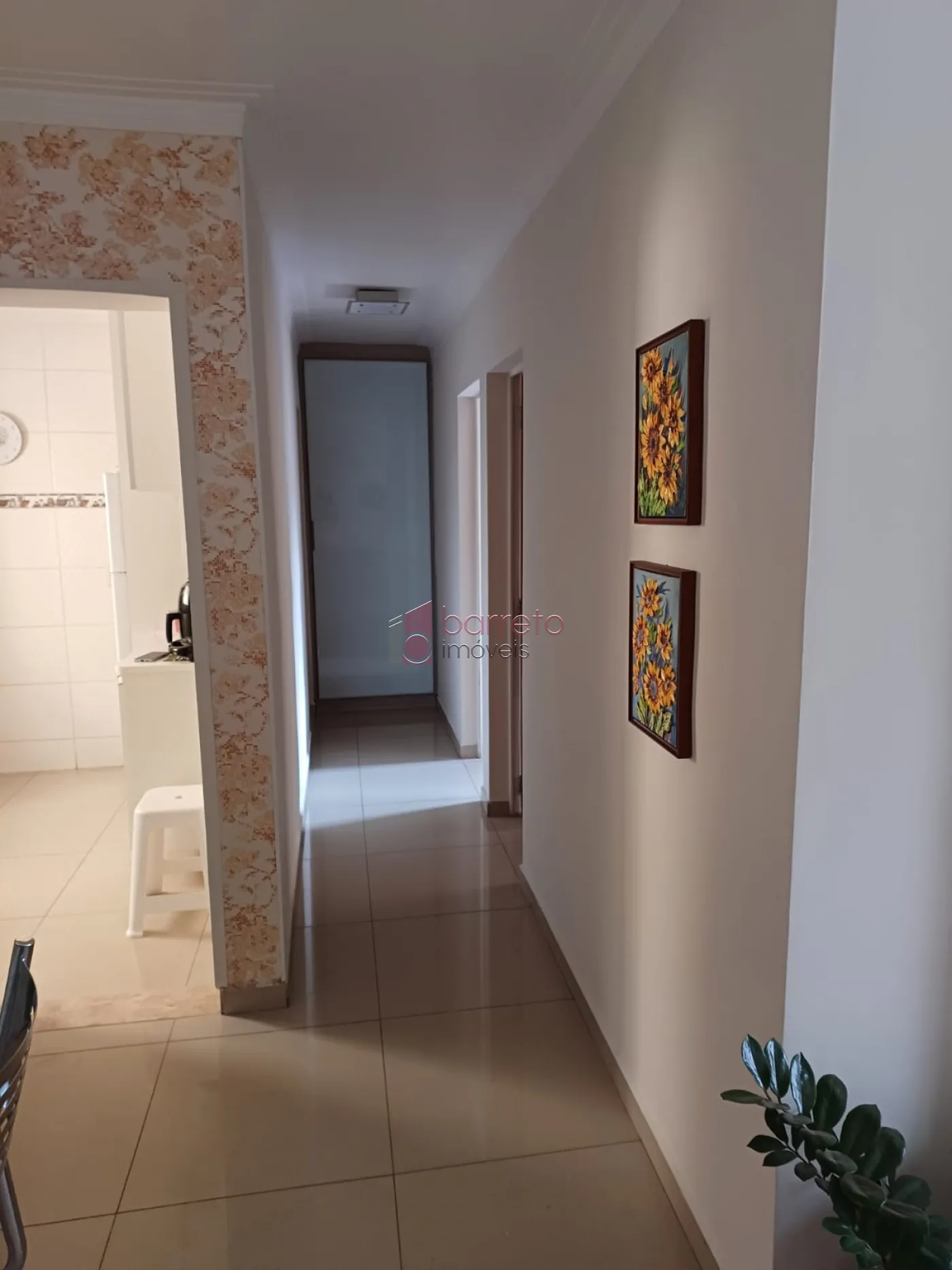 Comprar Apartamento / Padrão em Jundiaí R$ 350.000,00 - Foto 3