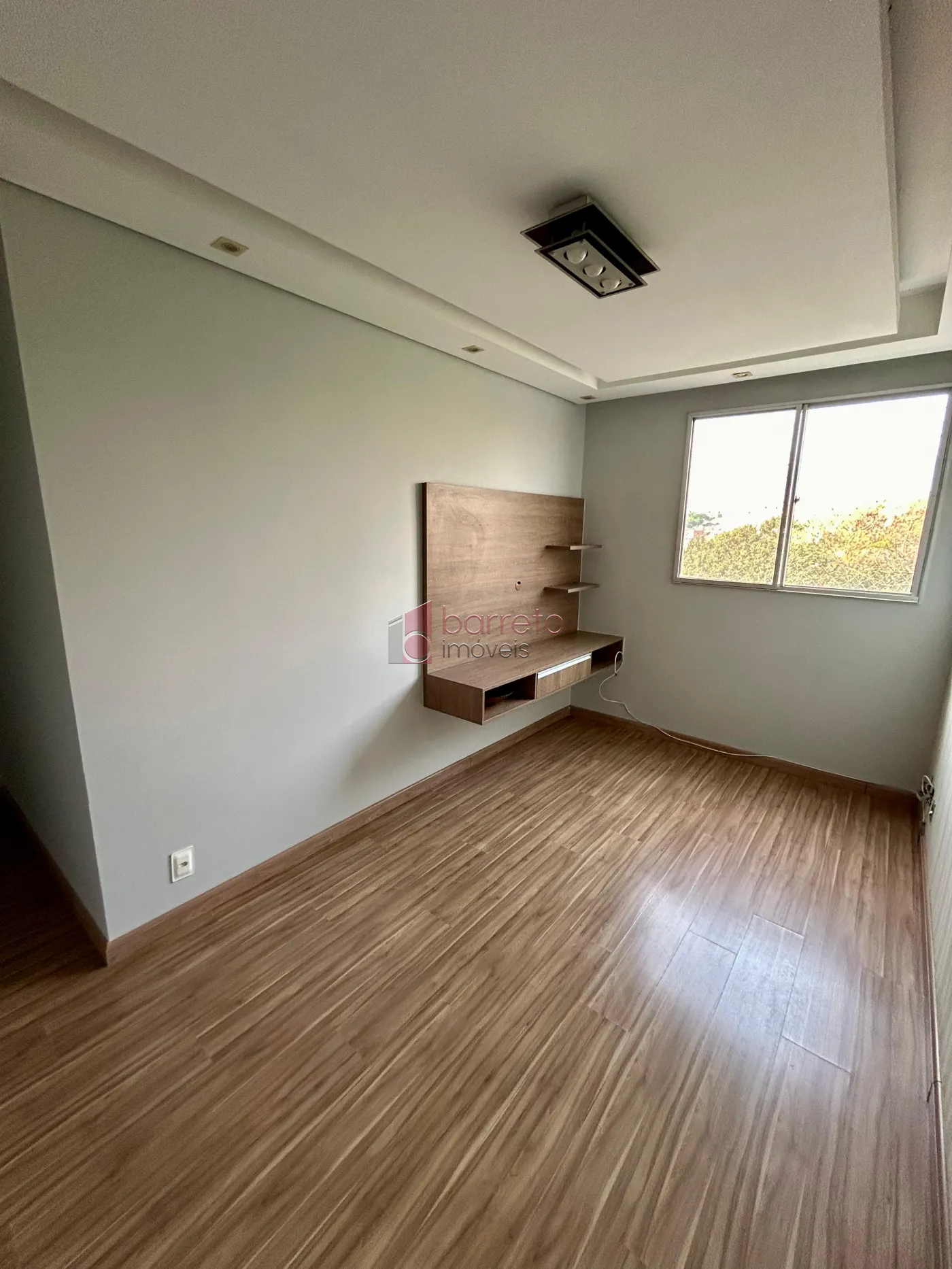 Alugar Apartamento / Padrão em Jundiaí R$ 1.916,00 - Foto 1