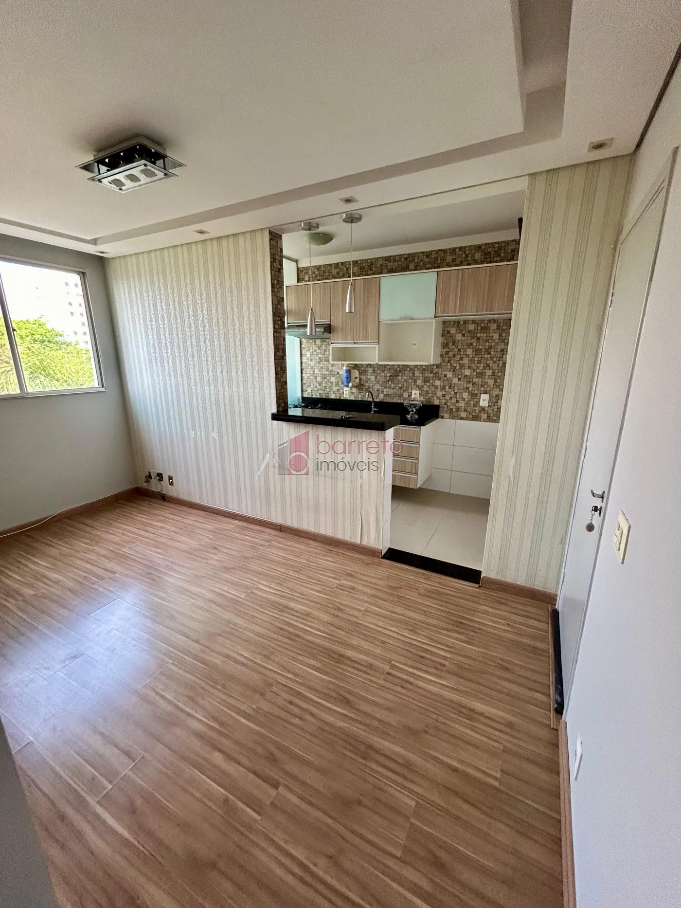 Alugar Apartamento / Padrão em Jundiaí R$ 1.916,00 - Foto 2