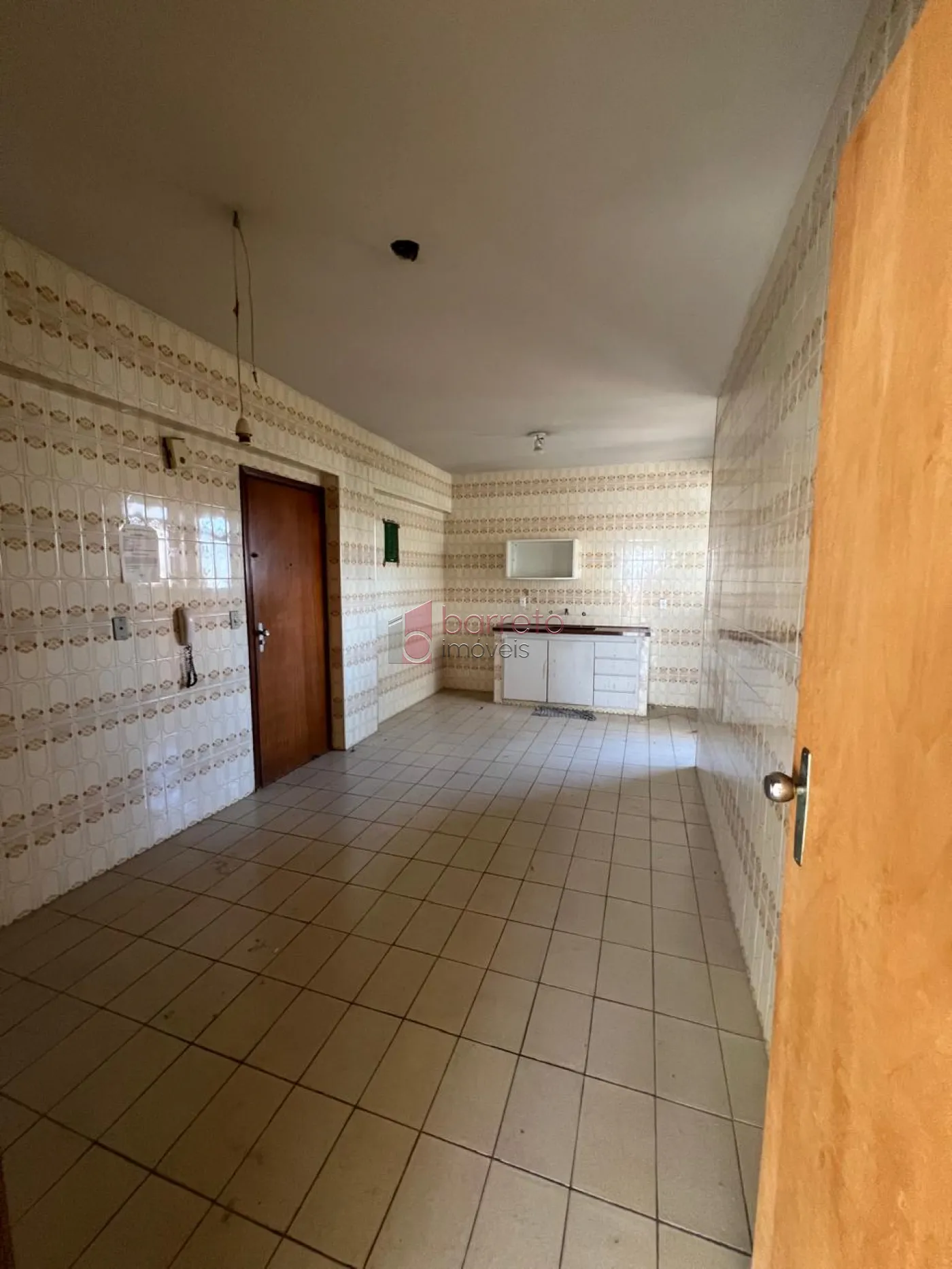 Comprar Apartamento / Padrão em Jundiaí R$ 500.000,00 - Foto 2