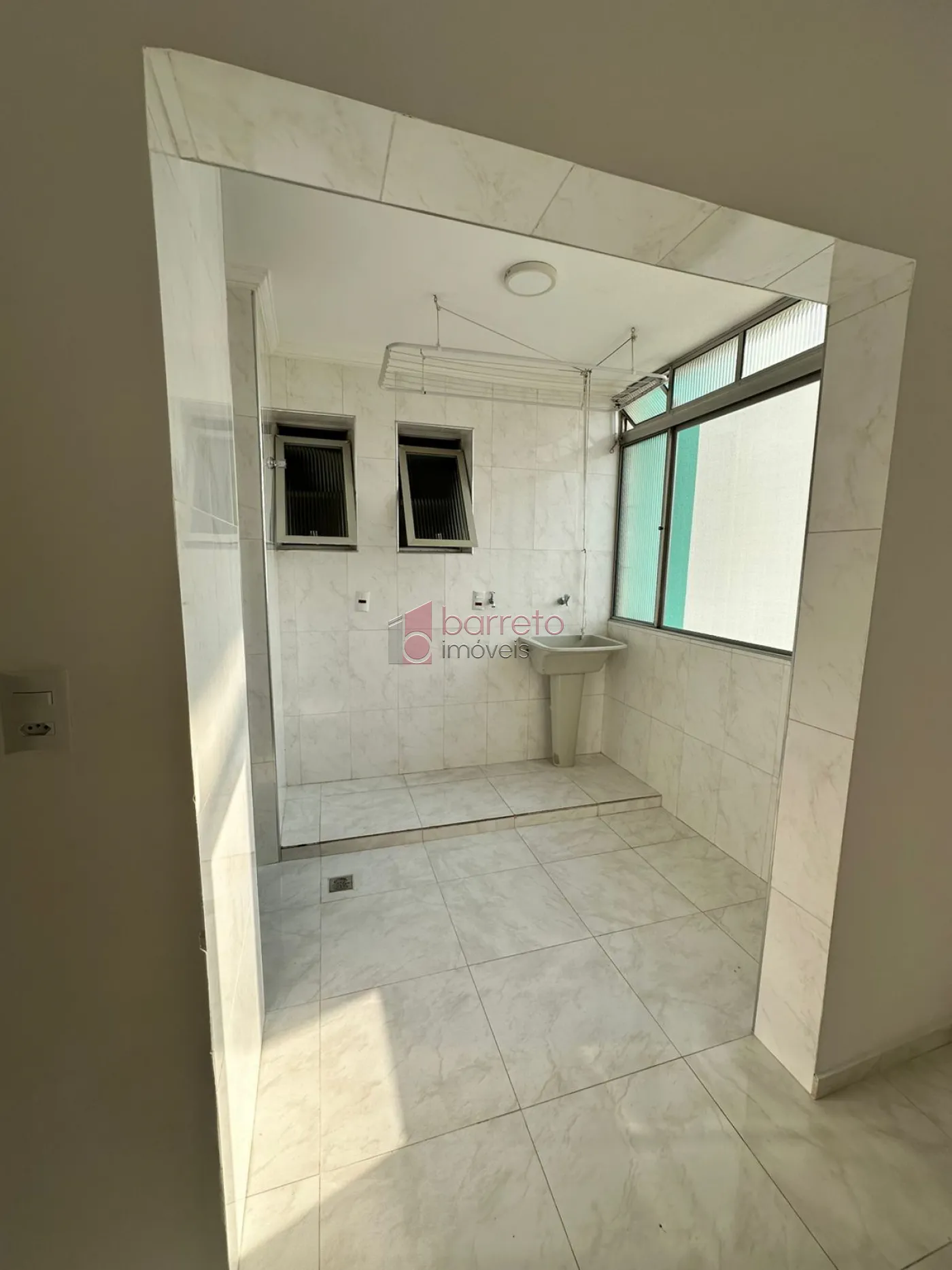 Alugar Apartamento / Padrão em Jundiaí R$ 3.150,00 - Foto 17