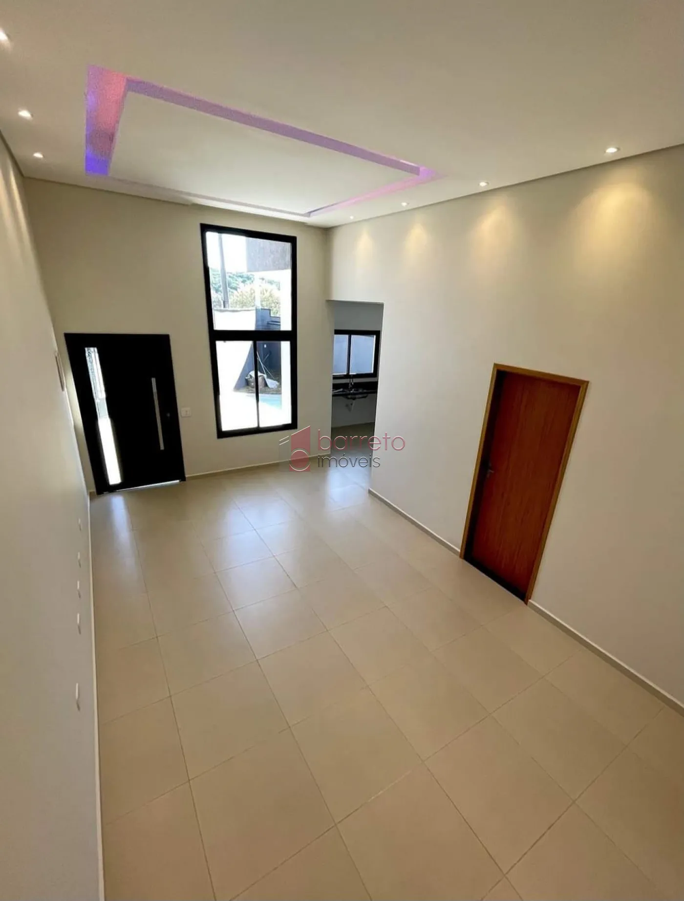 Comprar Casa / Padrão em Jundiaí R$ 645.000,00 - Foto 2