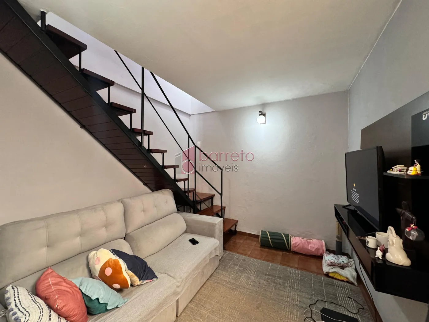 Comprar Casa / Sobrado em Jundiaí R$ 390.000,00 - Foto 2