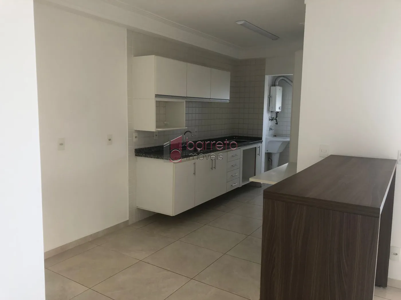 Alugar Apartamento / Padrão em Jundiaí R$ 4.000,00 - Foto 1