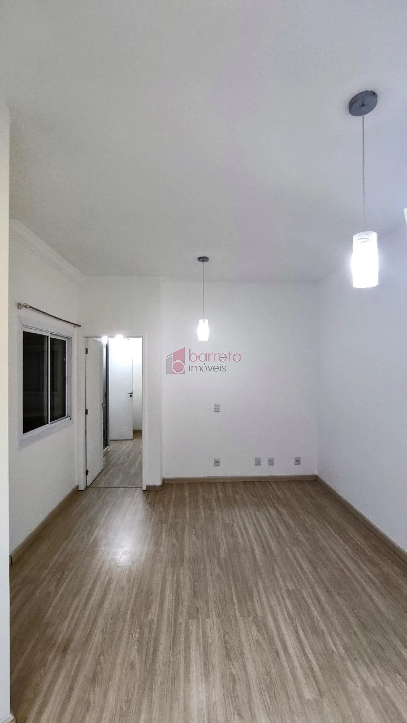 Comprar Apartamento / Padrão em Jundiaí R$ 260.000,00 - Foto 2