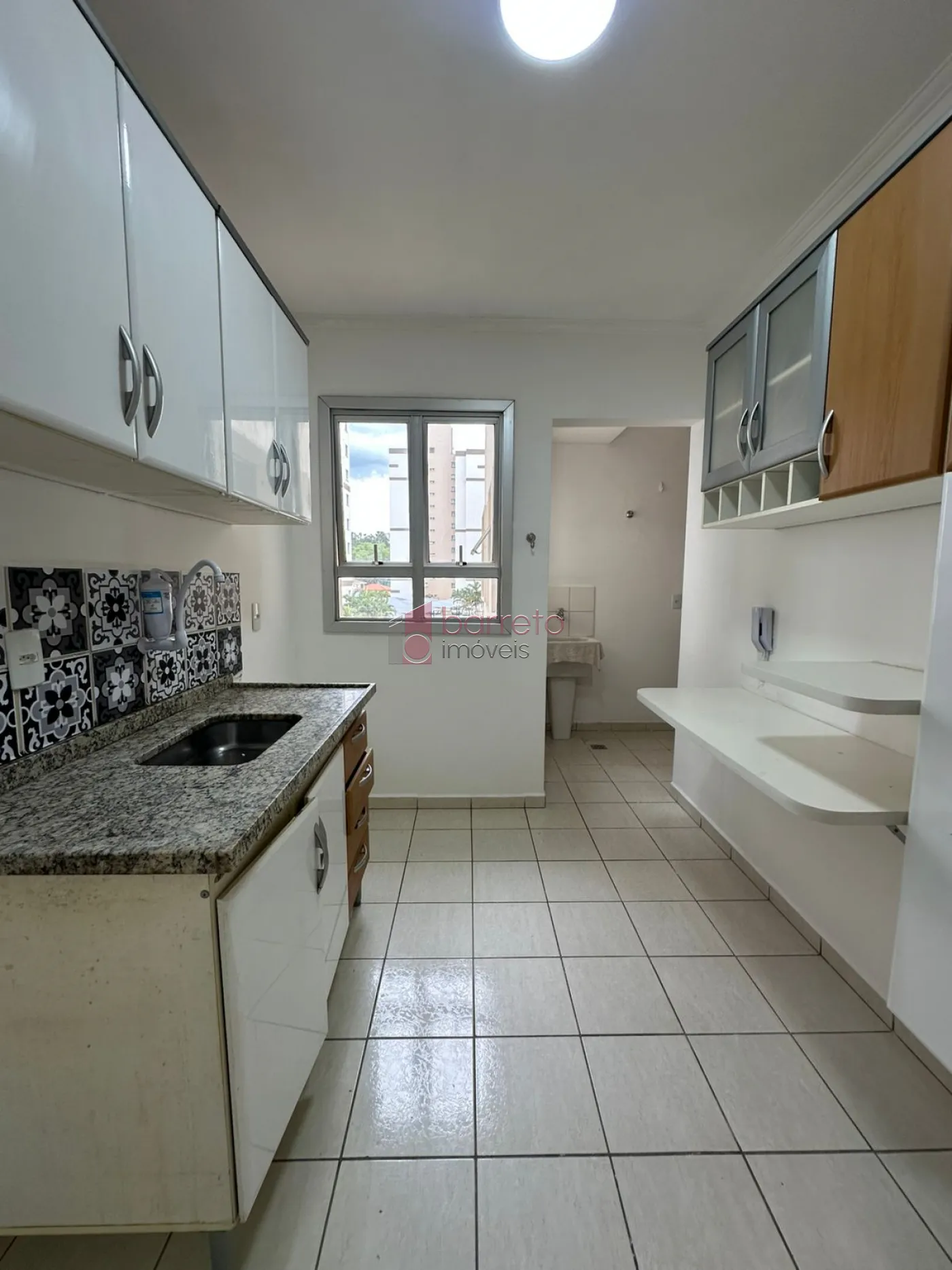 Alugar Apartamento / Padrão em Jundiaí R$ 2.060,00 - Foto 1