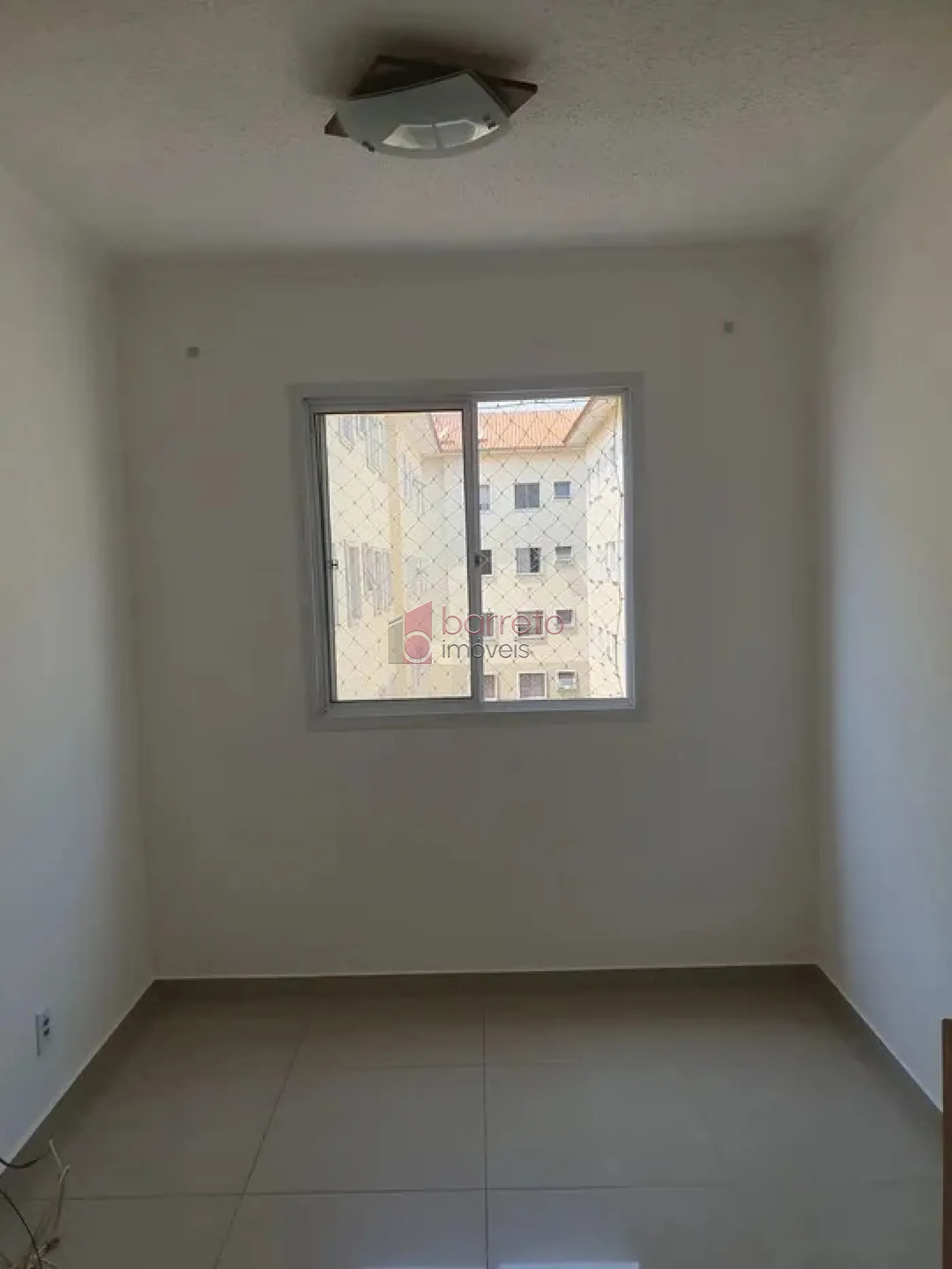 Alugar Apartamento / Padrão em Jundiaí R$ 1.500,00 - Foto 2