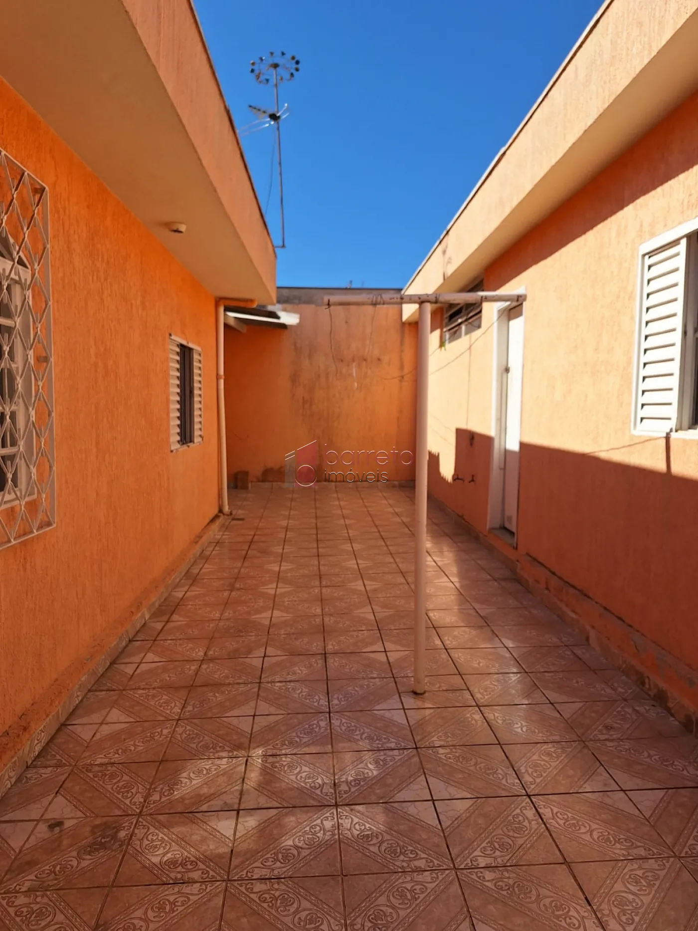 Comprar Casa / Padrão em Jundiaí R$ 550.000,00 - Foto 3