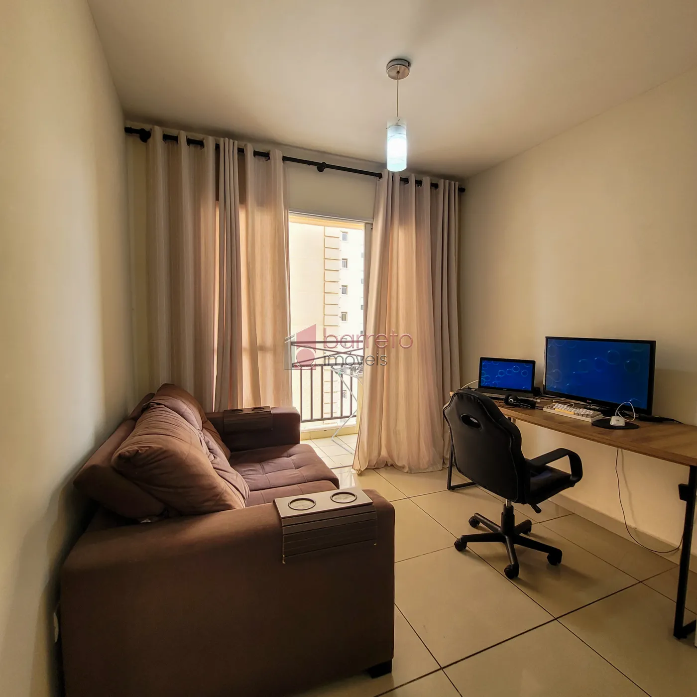 Comprar Apartamento / Padrão em Jundiaí R$ 330.000,00 - Foto 4