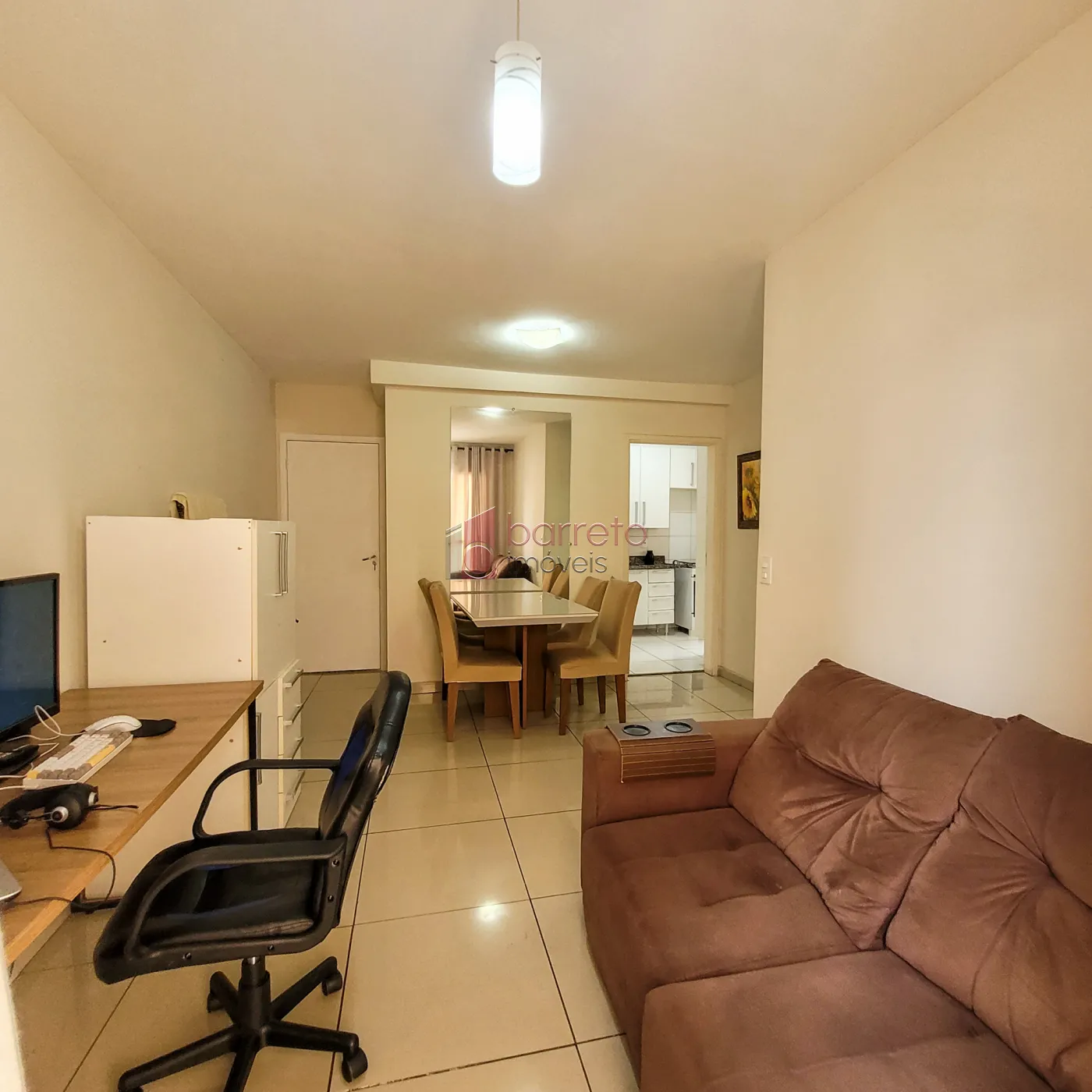 Comprar Apartamento / Padrão em Jundiaí R$ 330.000,00 - Foto 3