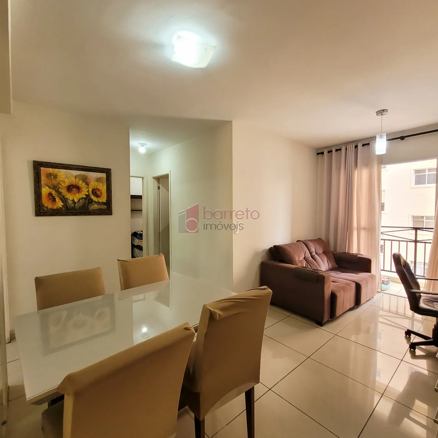 Comprar Apartamento / Padrão em Jundiaí R$ 330.000,00 - Foto 1