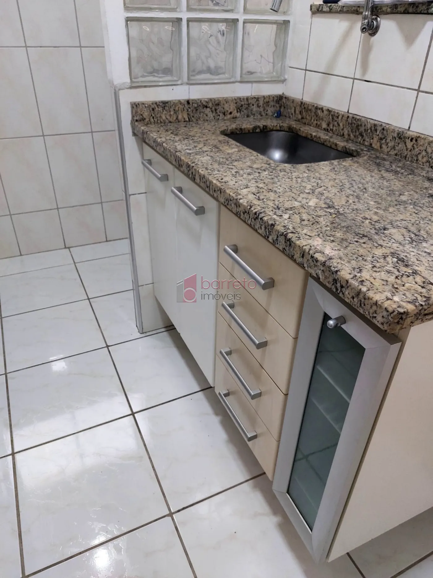 Comprar Apartamento / Padrão em Jundiaí R$ 290.000,00 - Foto 3