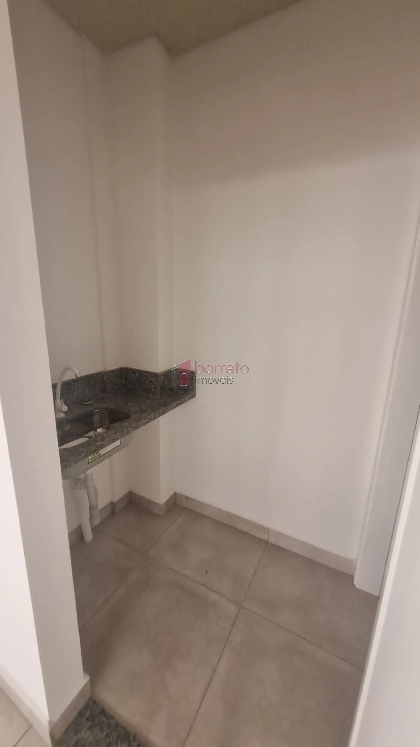 Alugar Comercial / Sala Comercial (sem cond.) em Jundiaí R$ 2.600,00 - Foto 14