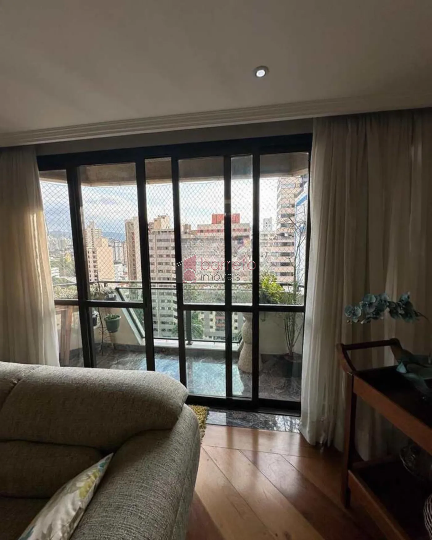 Comprar Apartamento / Alto Padrão em Jundiaí R$ 1.135.000,00 - Foto 3