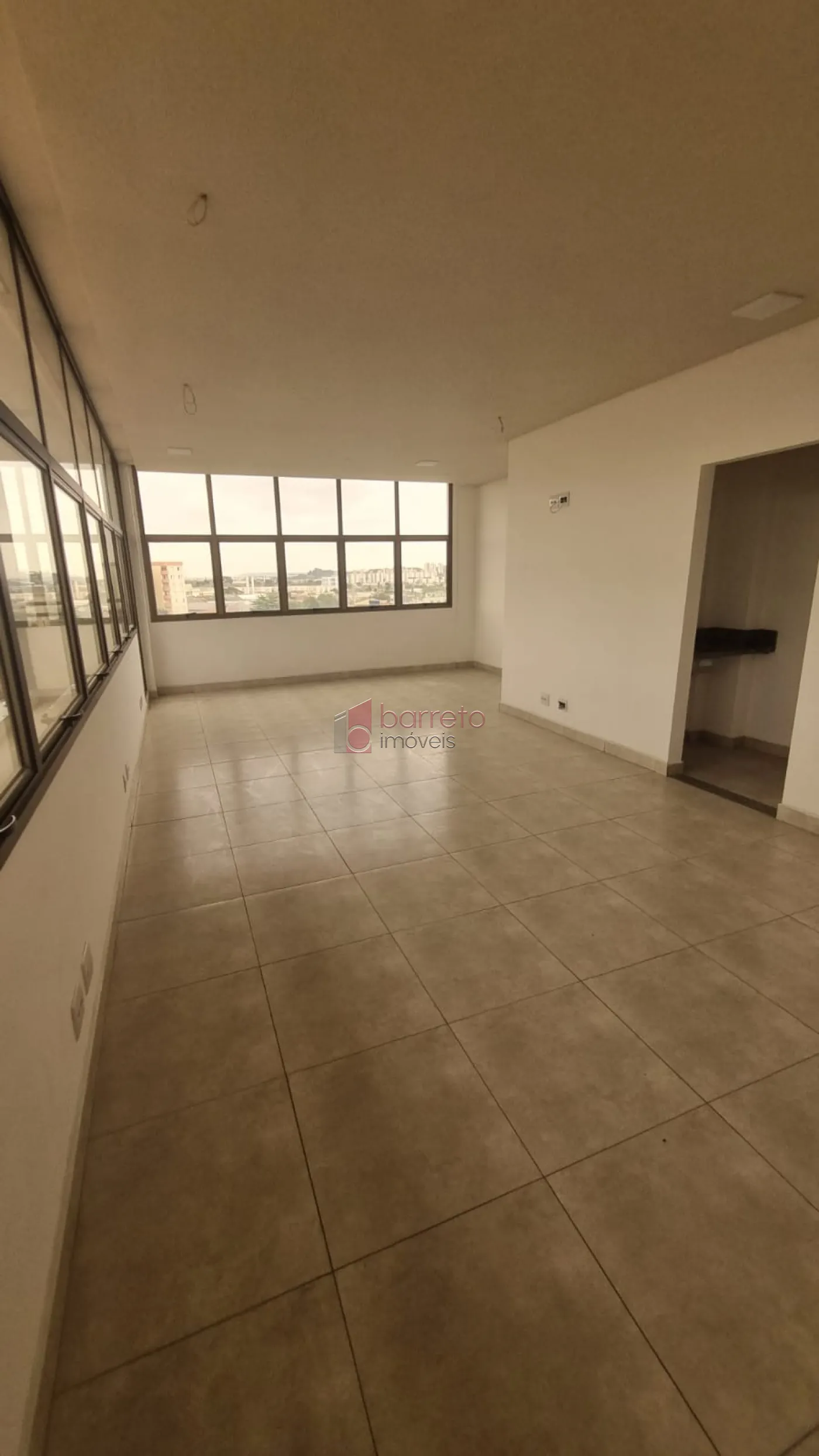 Alugar Comercial / Sala Comercial (sem cond.) em Jundiaí R$ 2.600,00 - Foto 19