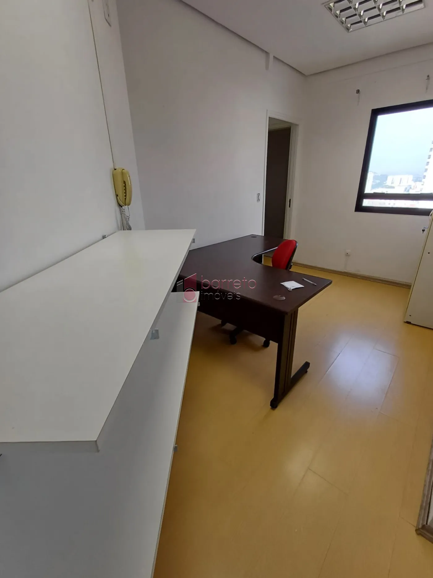 Alugar Comercial / Sala em Condomínio em Jundiaí R$ 1.800,00 - Foto 5