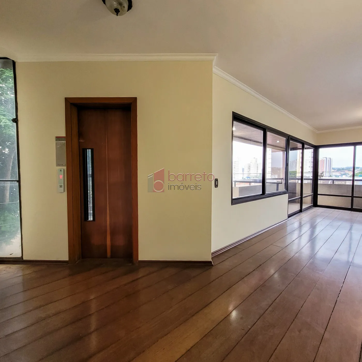 Comprar Apartamento / Padrão em Jundiaí R$ 800.000,00 - Foto 11