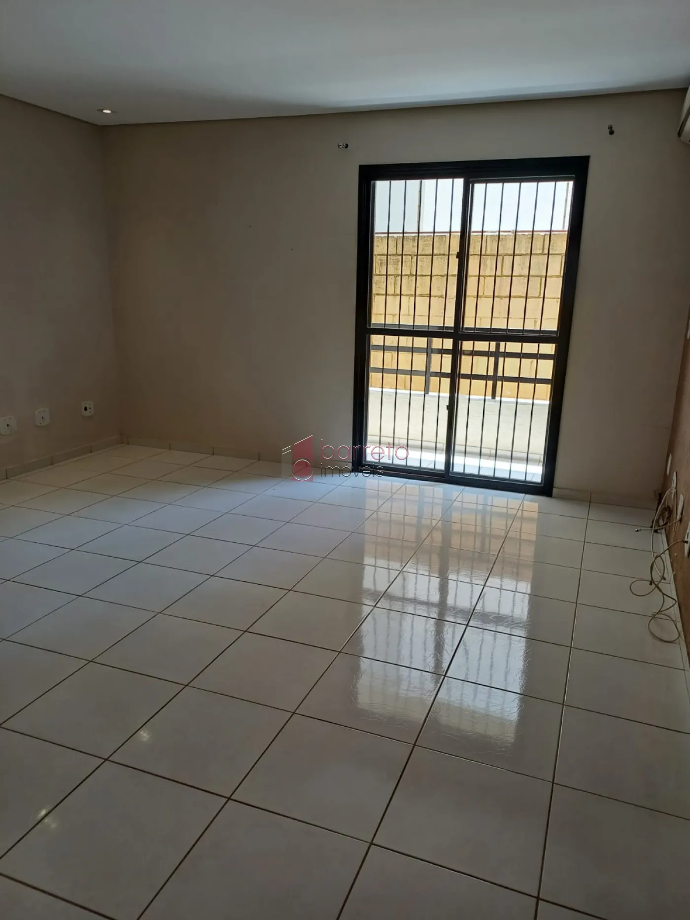 Alugar Apartamento / Padrão em Jundiaí R$ 2.300,00 - Foto 2