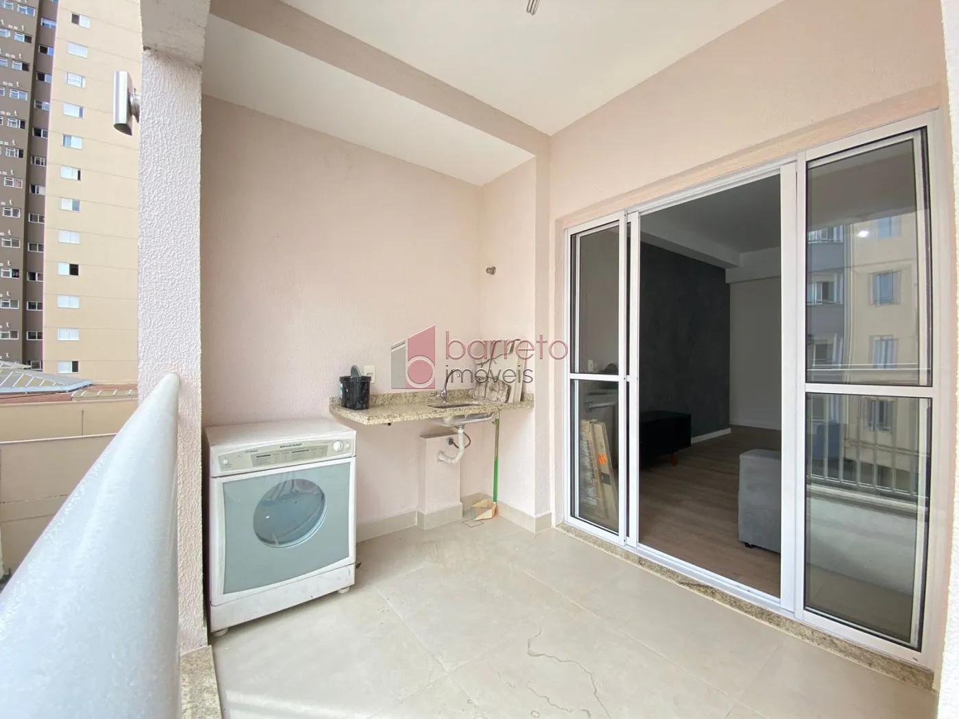 Alugar Apartamento / Padrão em Jundiaí R$ 2.800,00 - Foto 3