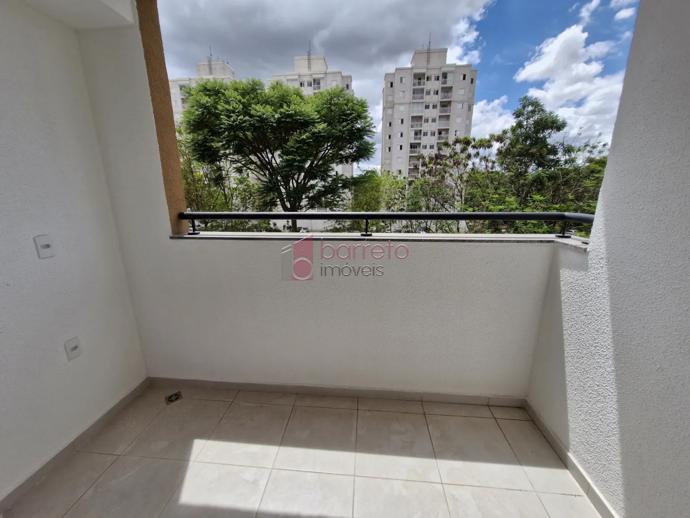 Alugar Apartamento / Padrão em Jundiaí R$ 2.500,00 - Foto 3