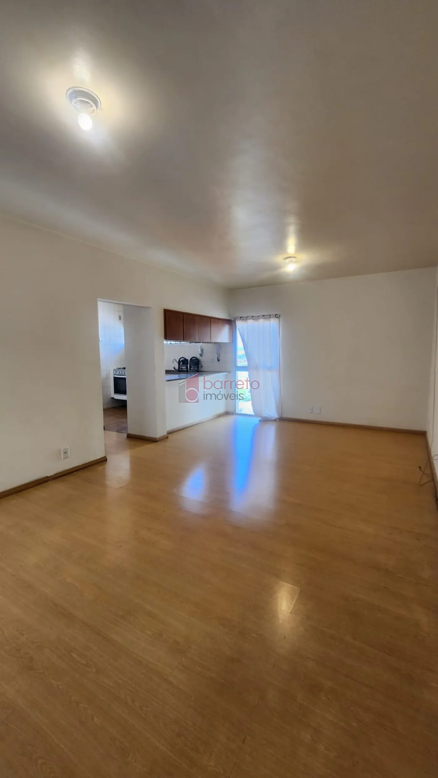 Alugar Apartamento / Padrão em Jundiaí R$ 1.280,00 - Foto 1