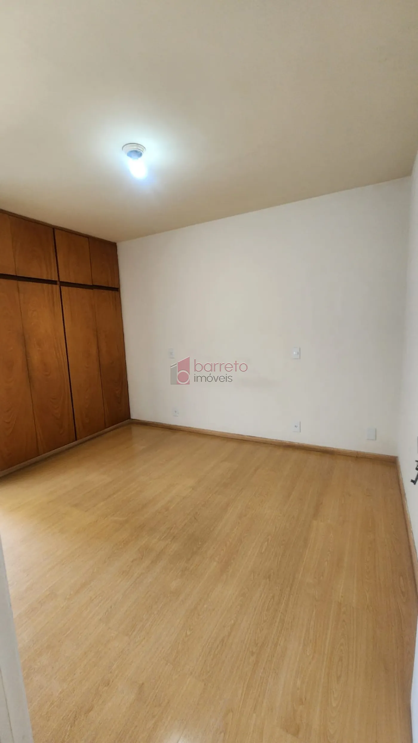 Alugar Apartamento / Padrão em Jundiaí R$ 1.280,00 - Foto 8