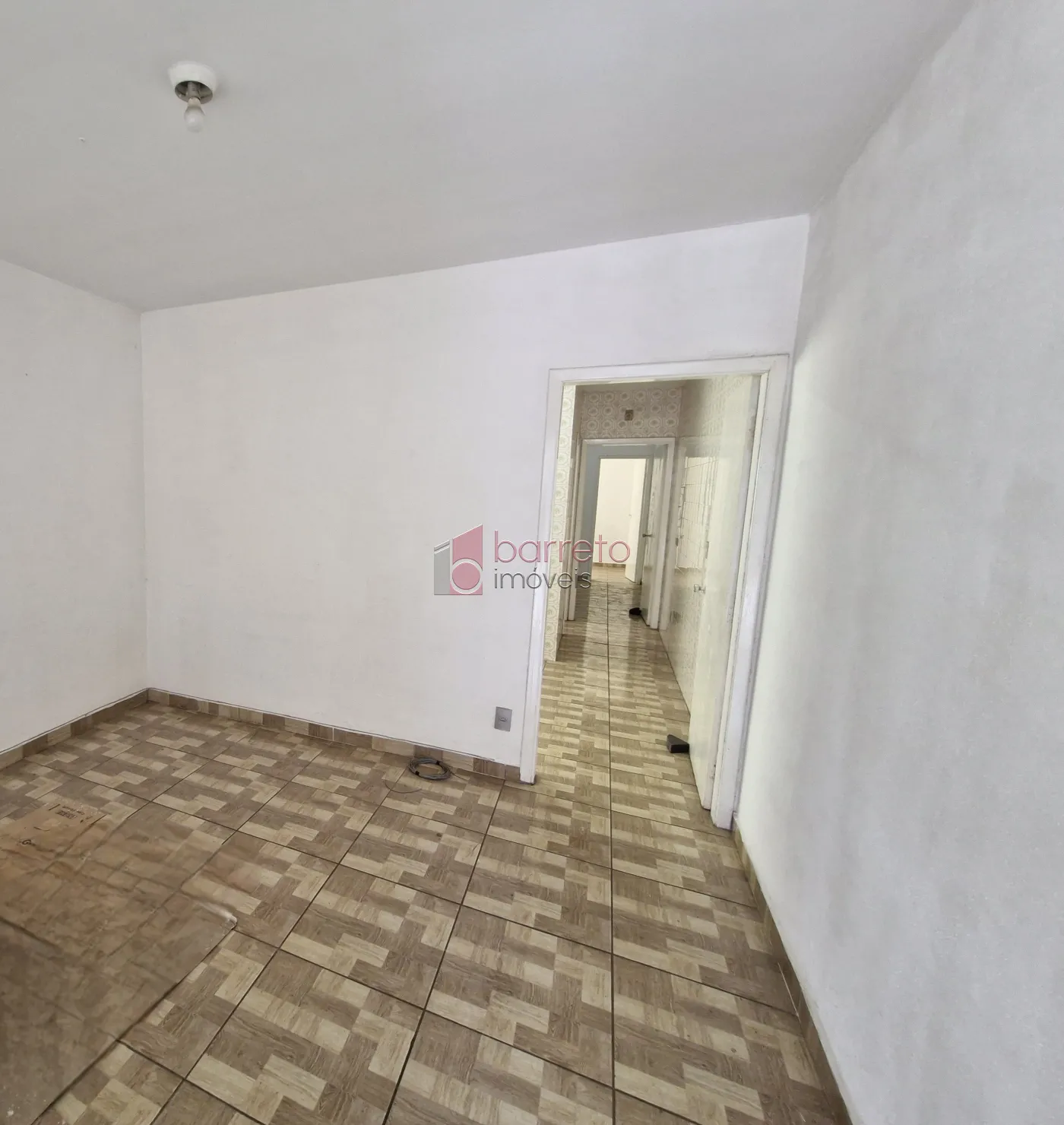 Alugar Casa / Padrão em Jundiaí R$ 1.700,00 - Foto 1