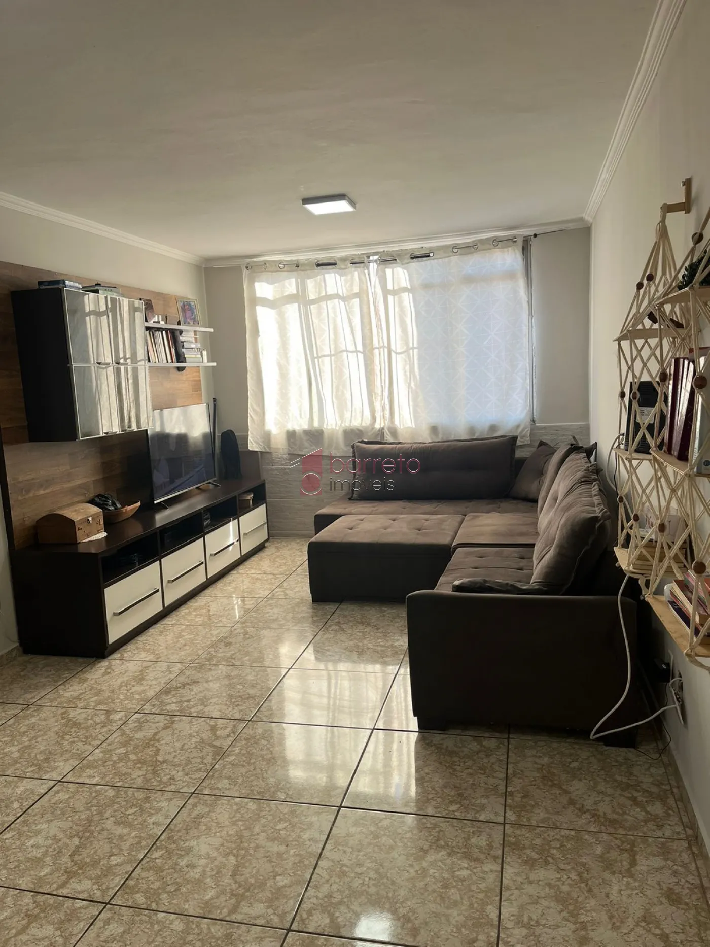 Comprar Apartamento / Padrão em Jundiaí R$ 480.000,00 - Foto 2