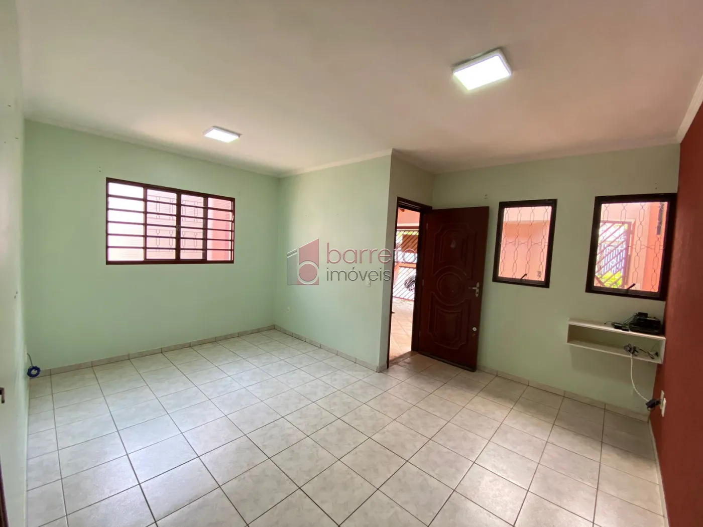 Comprar Casa / Térrea em Jundiaí R$ 850.000,00 - Foto 2