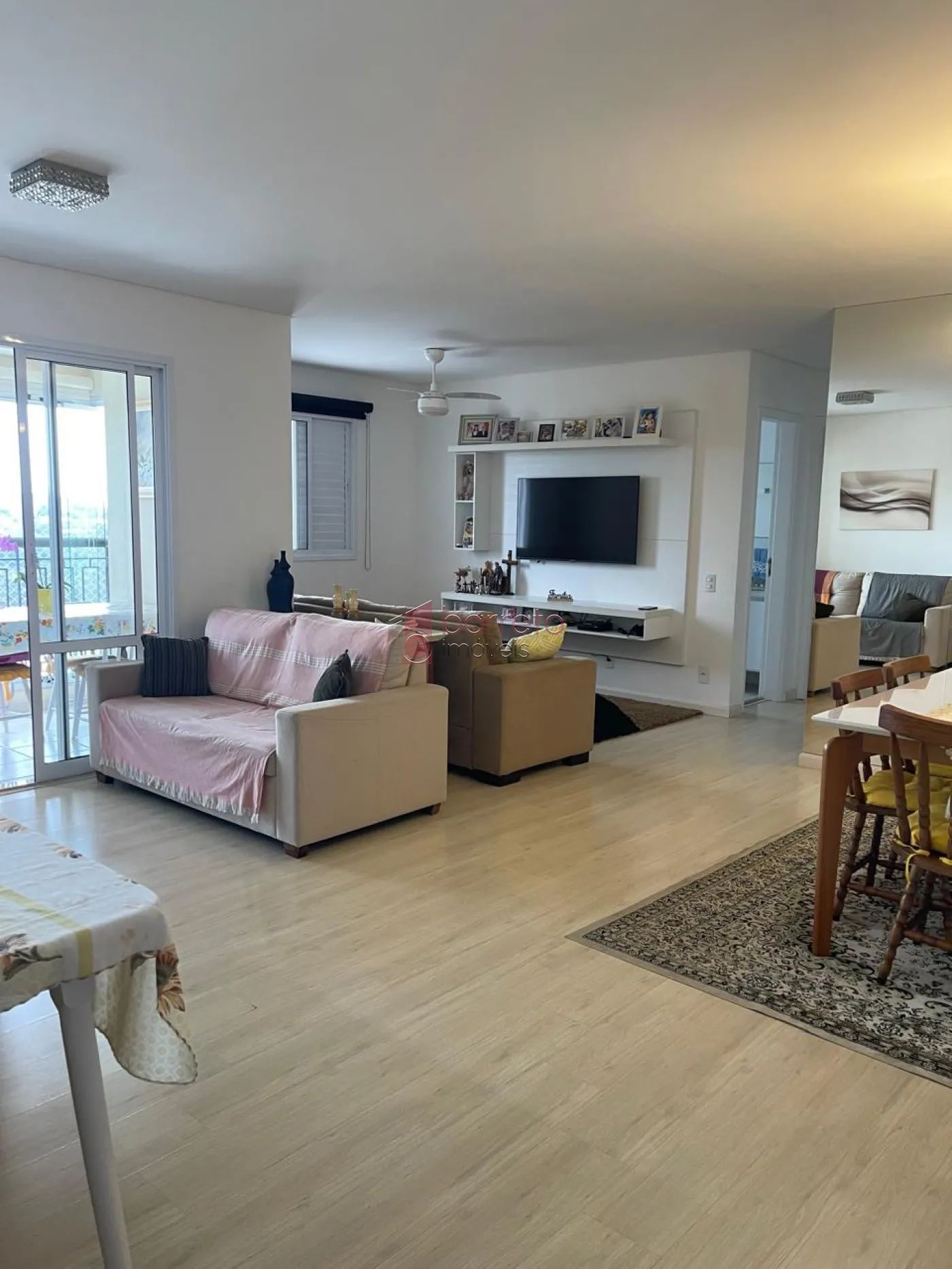 Comprar Apartamento / Padrão em Jundiaí R$ 870.000,00 - Foto 2