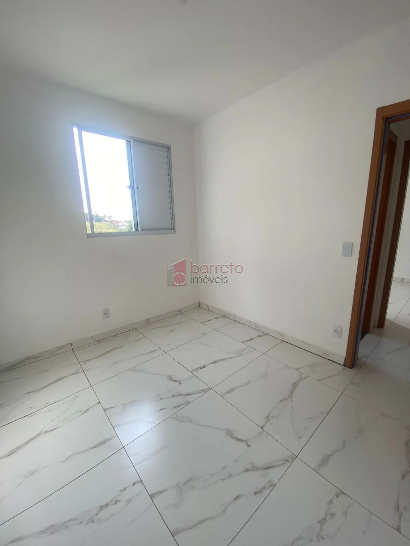 Alugar Apartamento / Térreo em Jundiaí R$ 1.500,00 - Foto 6