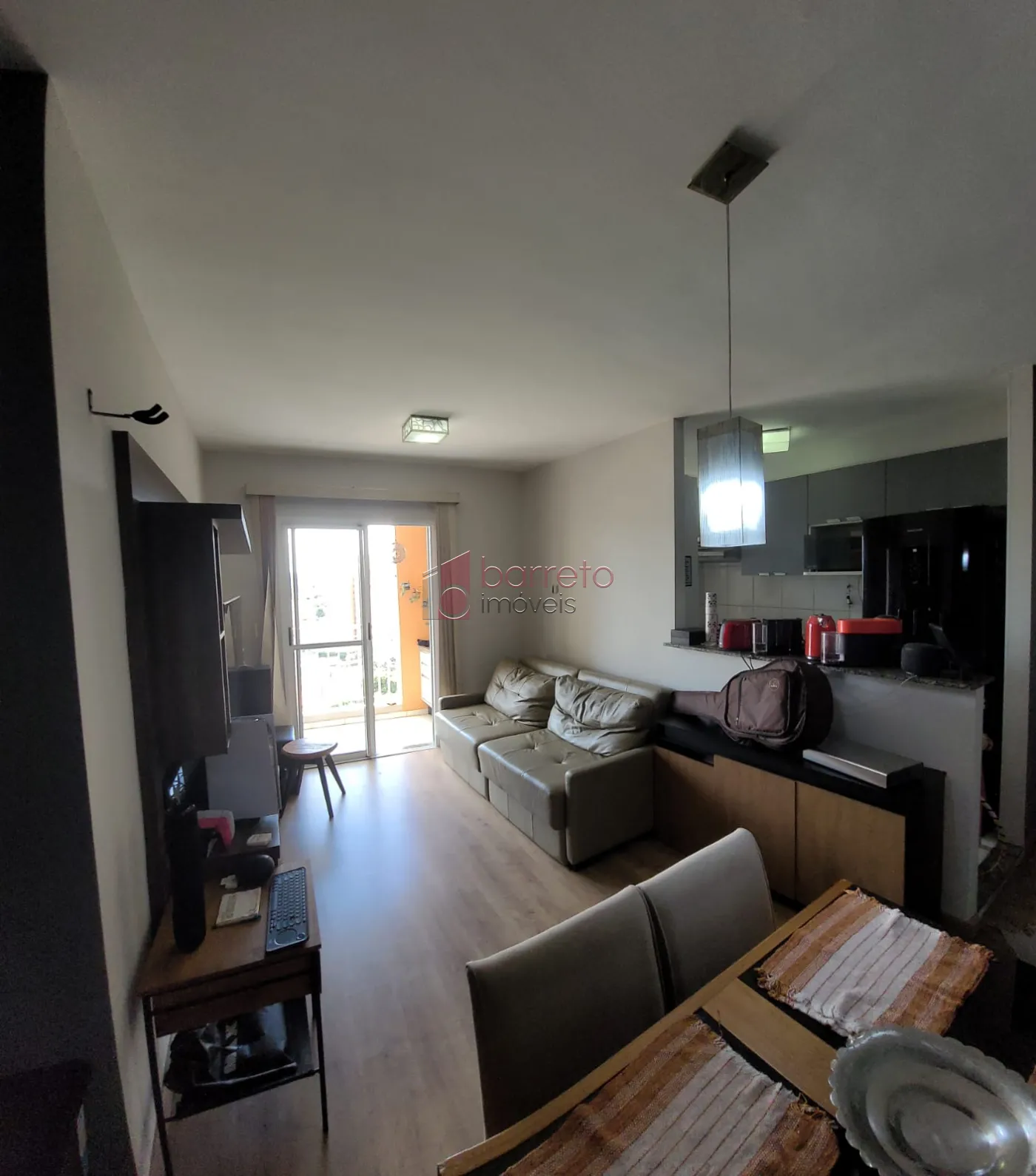 Comprar Apartamento / Padrão em Jundiaí R$ 580.000,00 - Foto 2