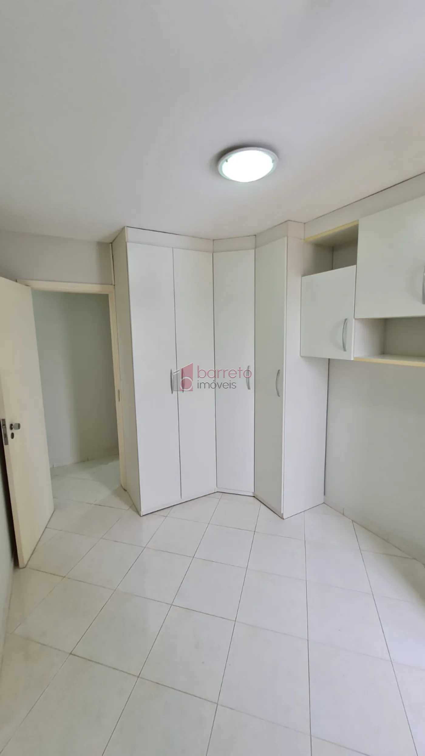 Comprar Apartamento / Padrão em Jundiaí R$ 390.000,00 - Foto 8