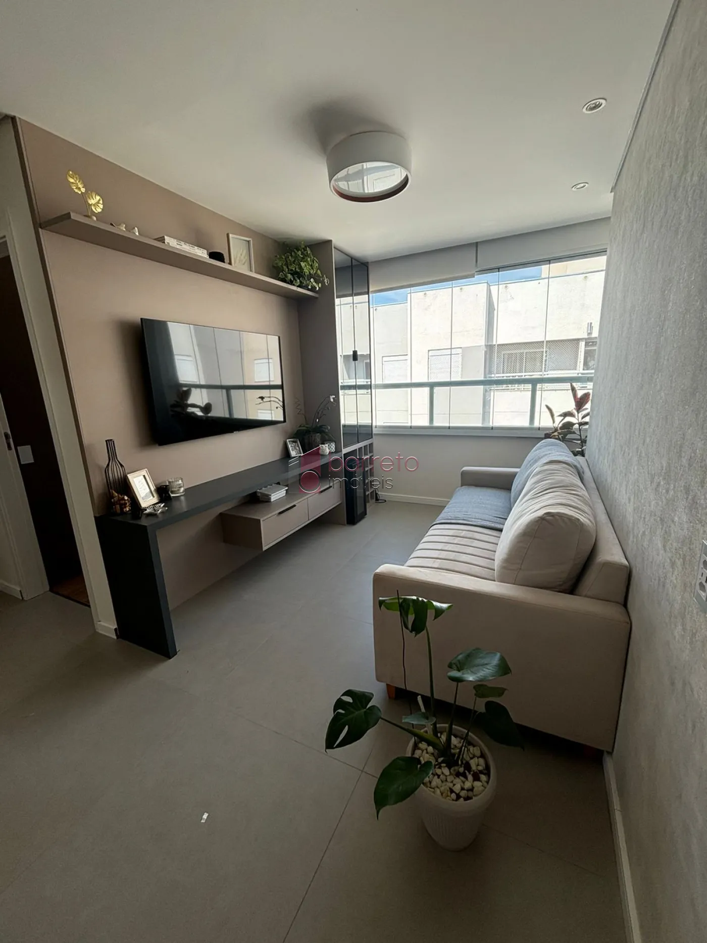 Comprar Apartamento / Padrão em Jundiaí R$ 420.000,00 - Foto 2