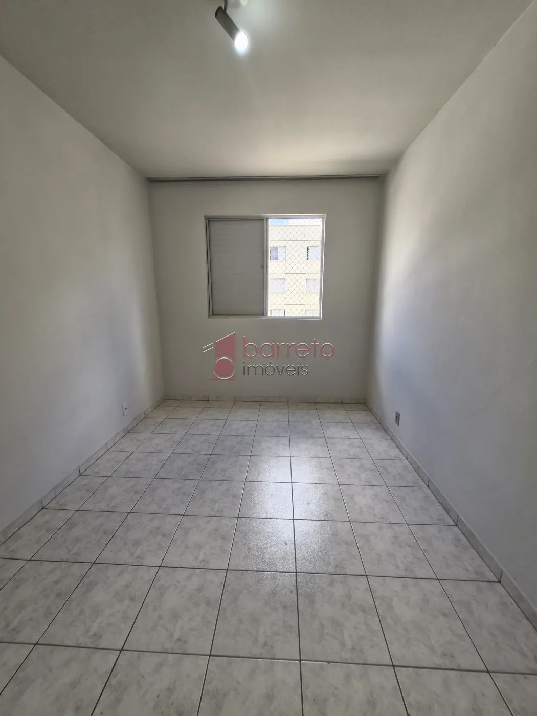 Alugar Apartamento / Padrão em Jundiaí R$ 1.400,00 - Foto 8