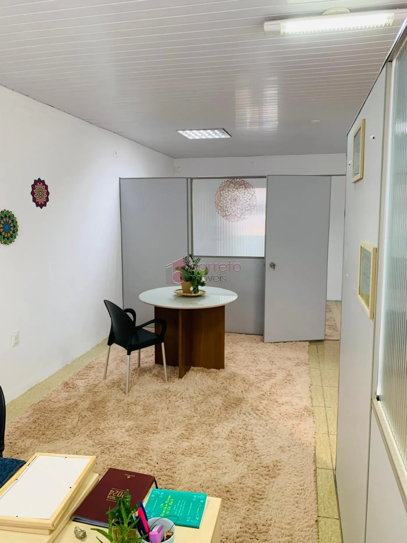 Alugar Comercial / Sala Comercial (sem cond.) em Jundiaí R$ 1.300,00 - Foto 1