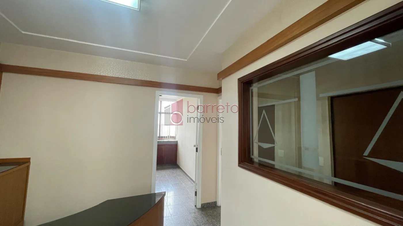 Comprar Comercial / Sala em Condomínio em Jundiaí R$ 400.000,00 - Foto 4