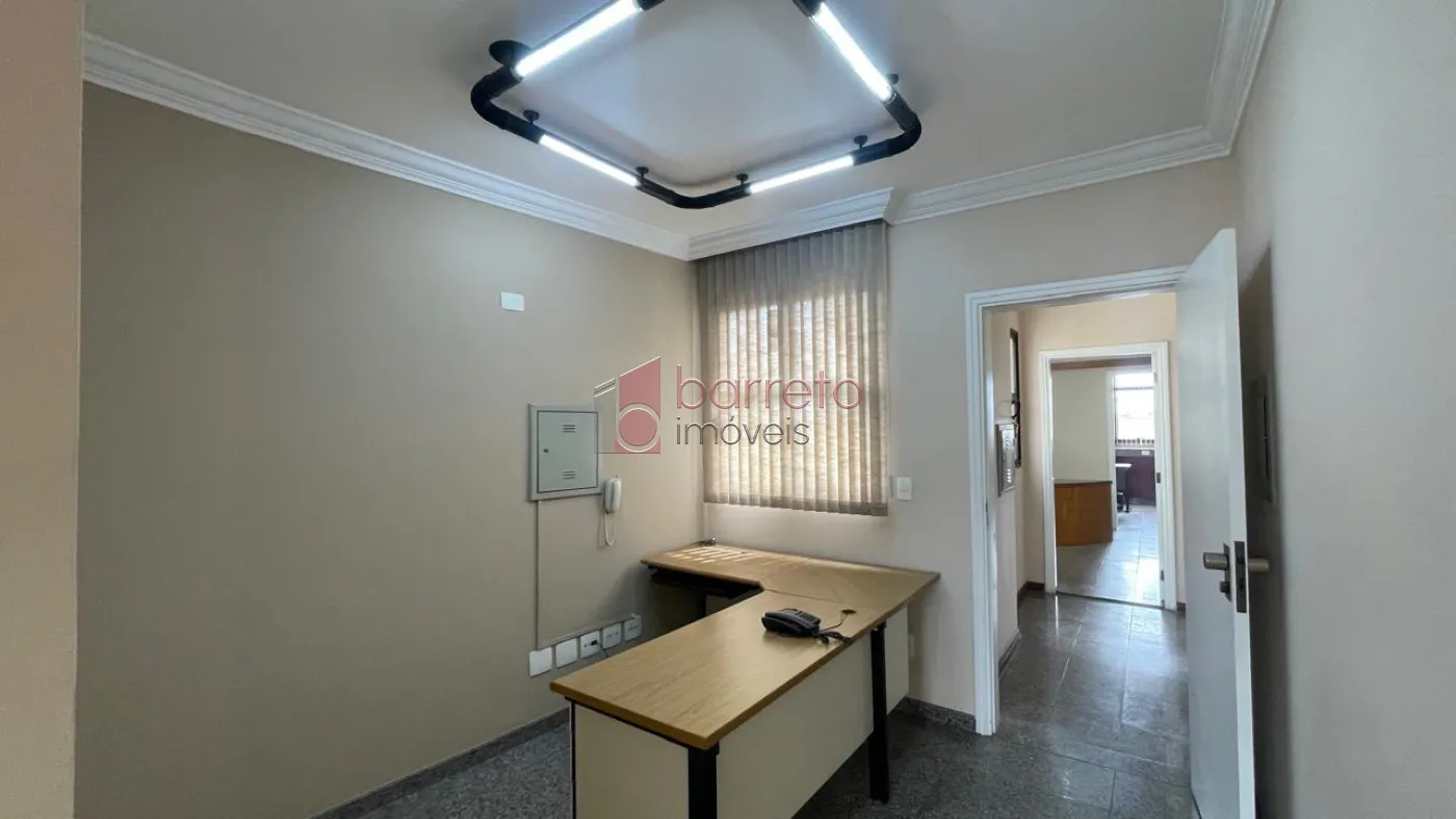 Comprar Comercial / Sala em Condomínio em Jundiaí R$ 400.000,00 - Foto 1