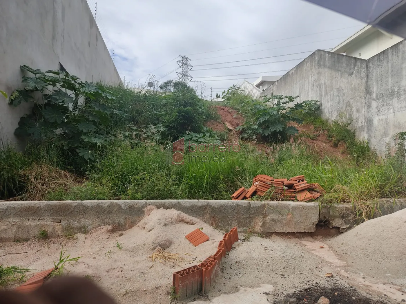 Comprar Terreno / Padrão em Jundiaí R$ 300.000,00 - Foto 5