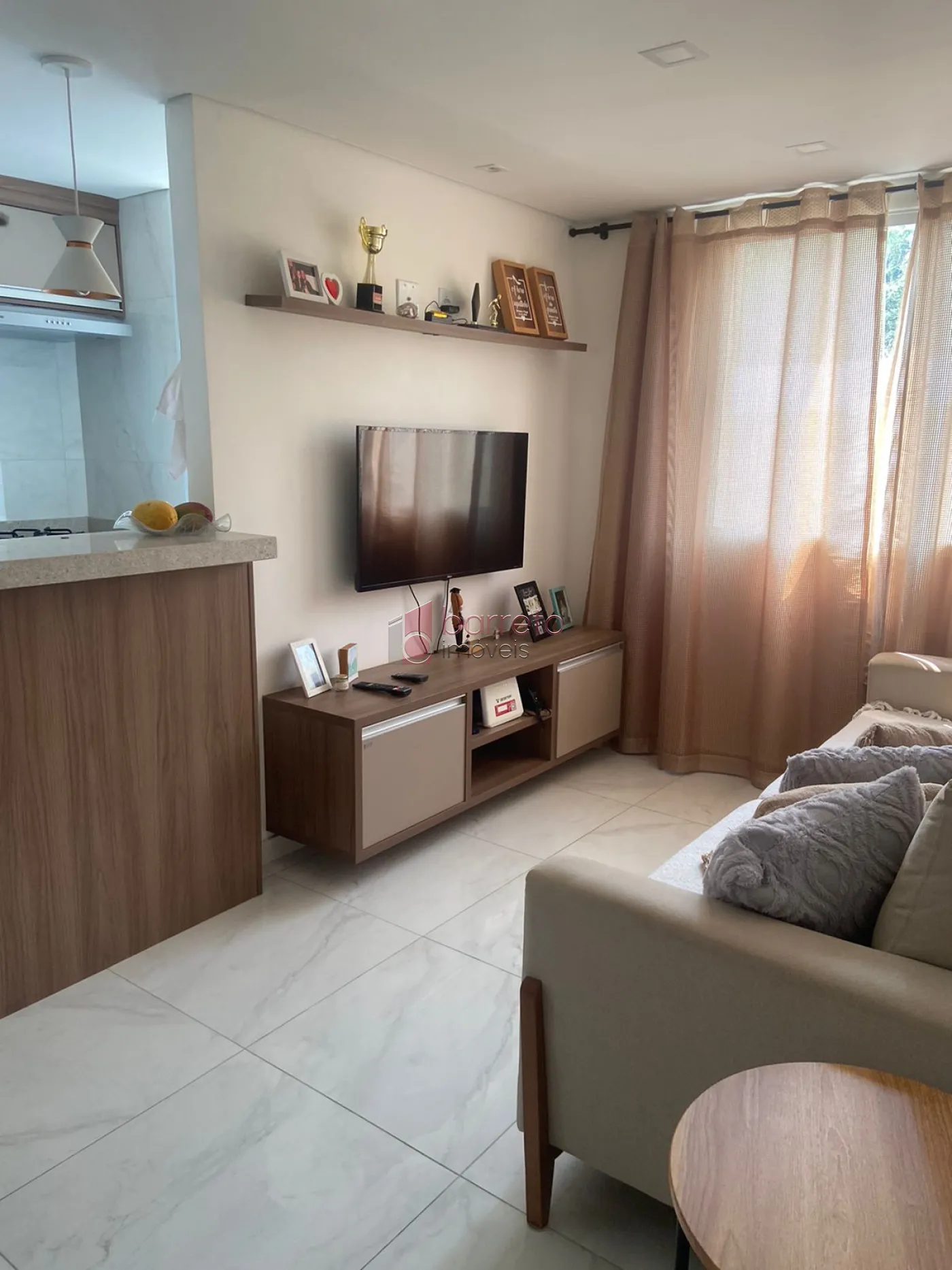 Alugar Apartamento / Padrão em Itupeva R$ 1.250,00 - Foto 1