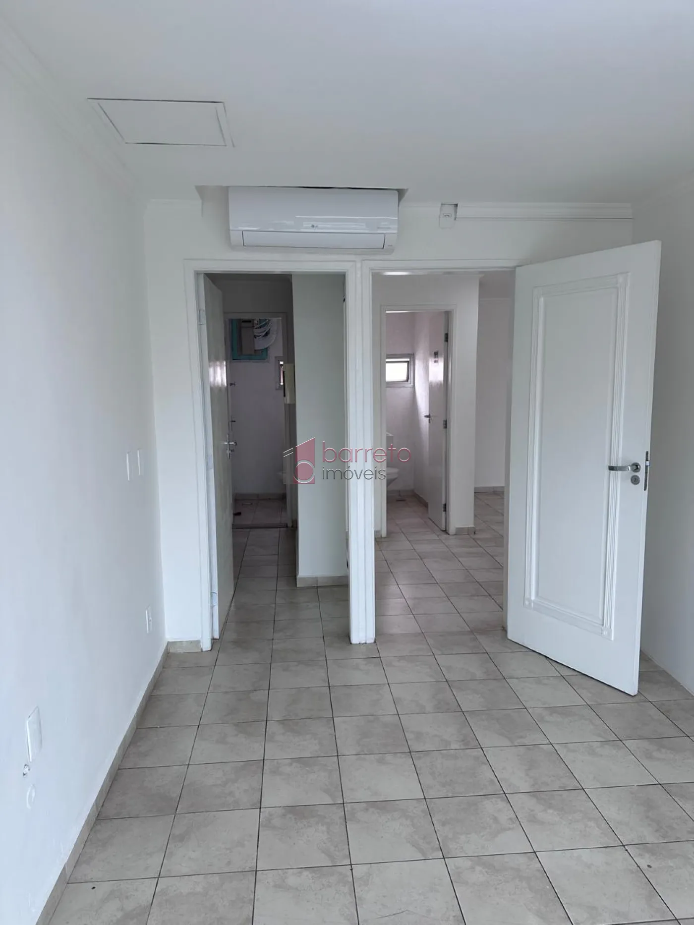 Alugar Comercial / Sala em Condomínio em Jundiaí R$ 2.200,00 - Foto 7