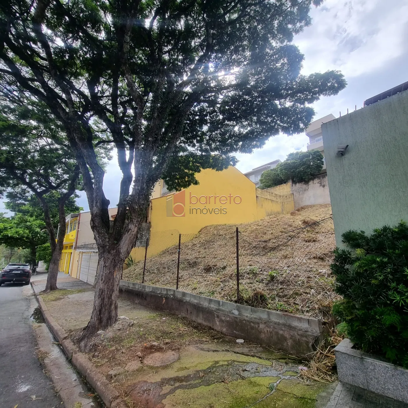 Comprar Terreno / Padrão em Jundiaí R$ 260.000,00 - Foto 3