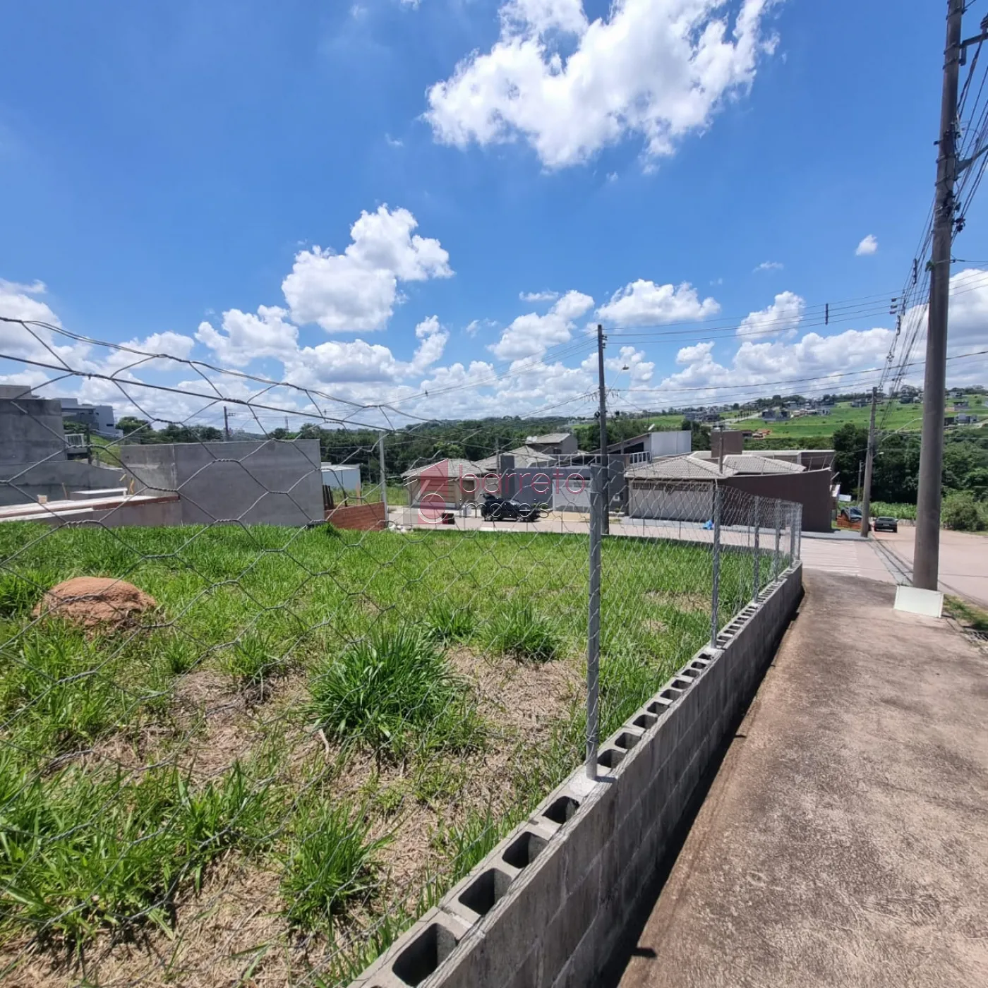 Comprar Terreno / Padrão em Jundiaí R$ 350.000,00 - Foto 4